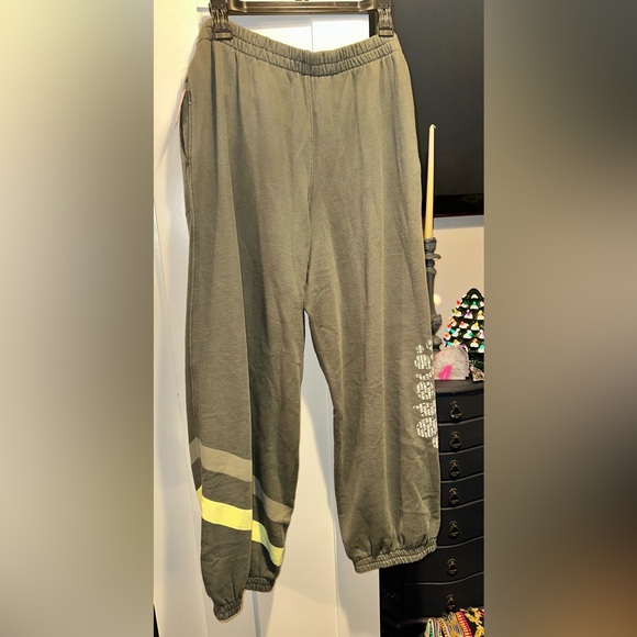 NWT Free People Movement All Star Logo Joggers In Ash - Picture 9 of 11